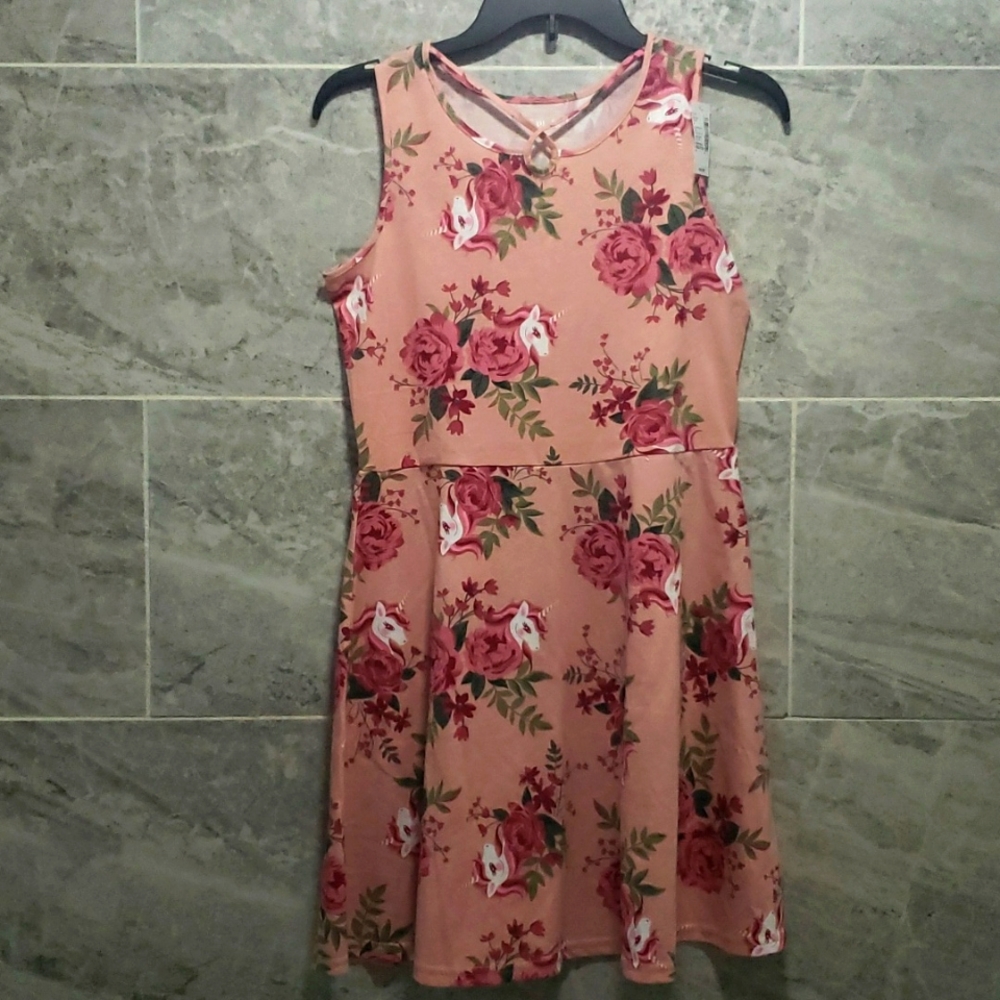 Girls flare dress with tags